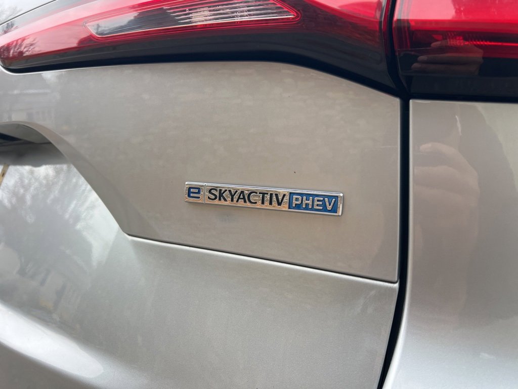 Used 2024 MAZDA CX-90 Plug-In Hybrid w/ Premium Pkg image 9