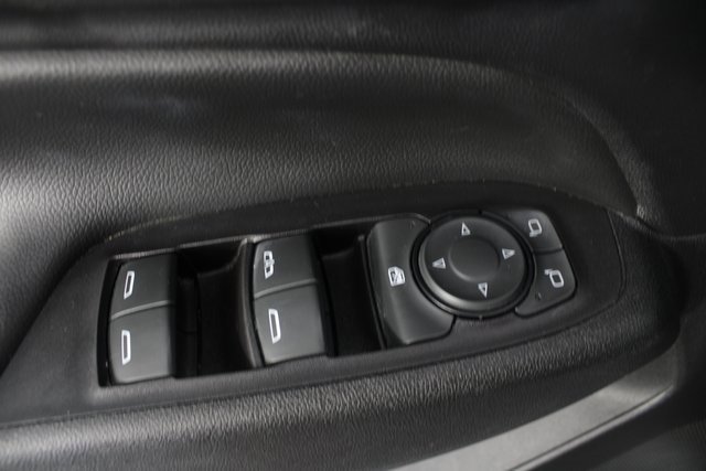 Used 2019 Chevrolet Equinox LT image 14