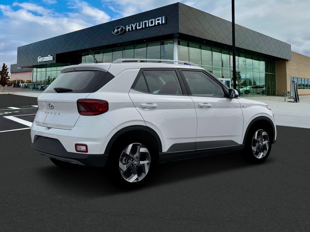 New 2026 Hyundai Venue SEL FWD image 8