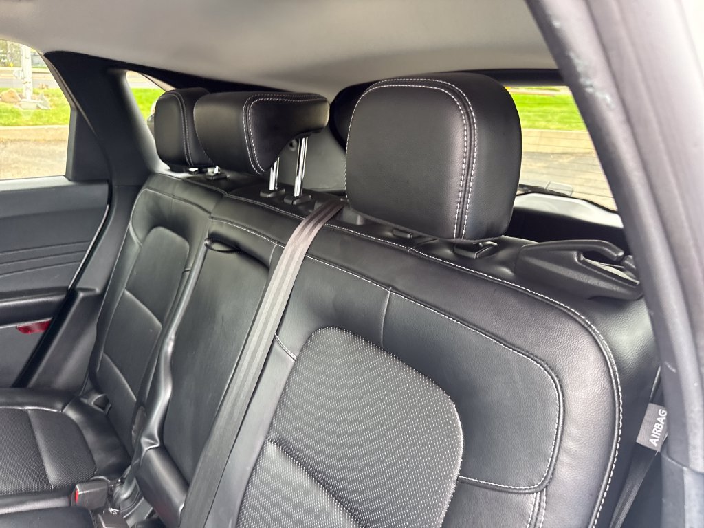 Used 2021 Ford Escape SEL FWD image 22