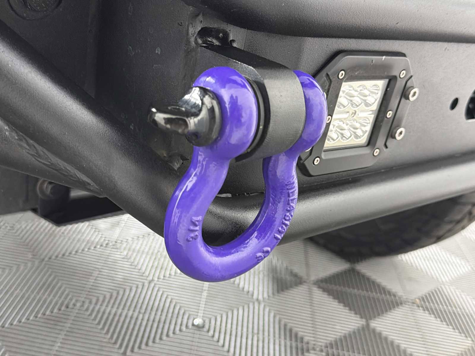 Used 2022 Jeep Wrangler Unlimited Sahara w/ Cold Weather Group image 12