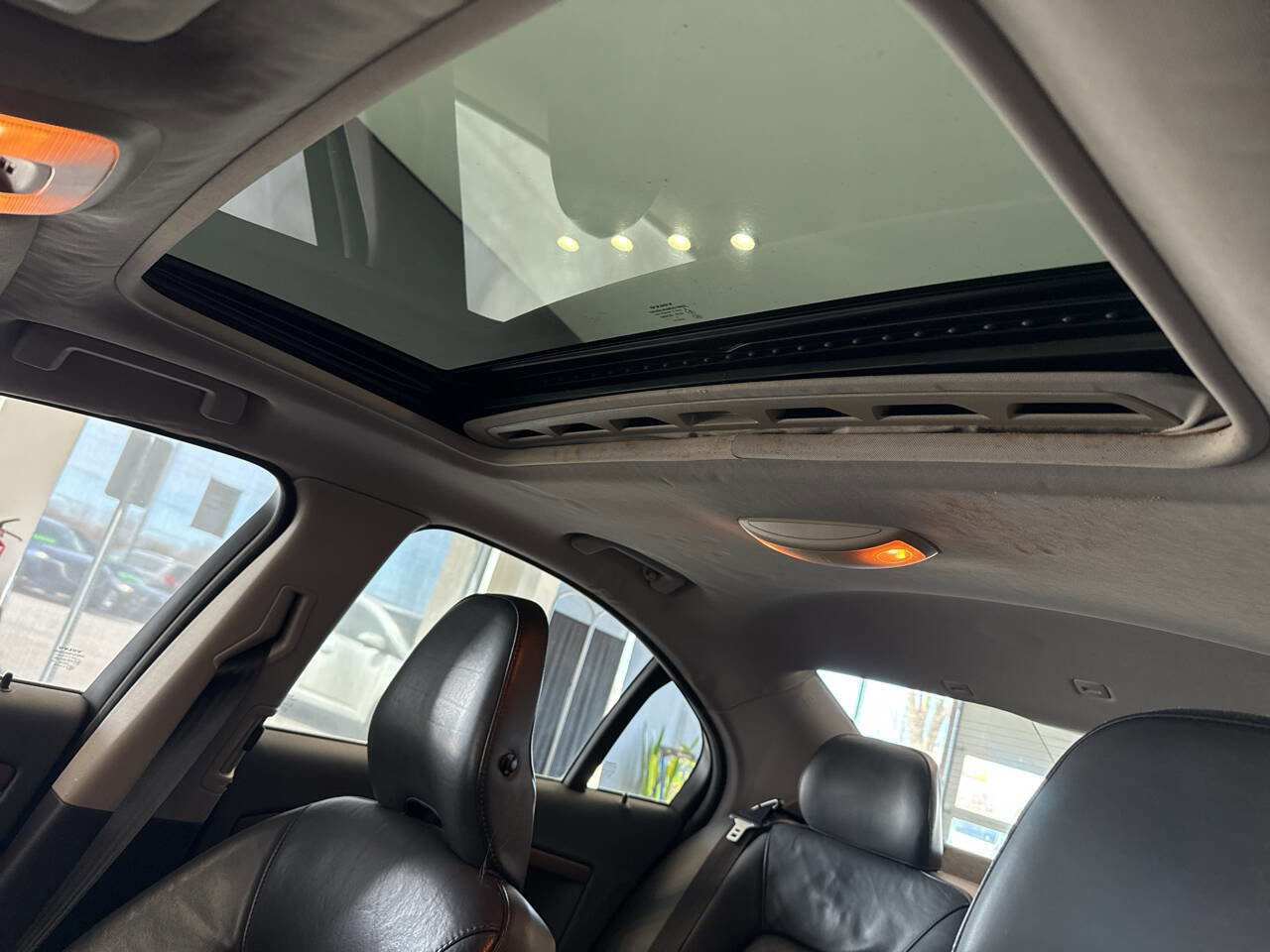 Used 2010 Volvo S80 3.2 image 22