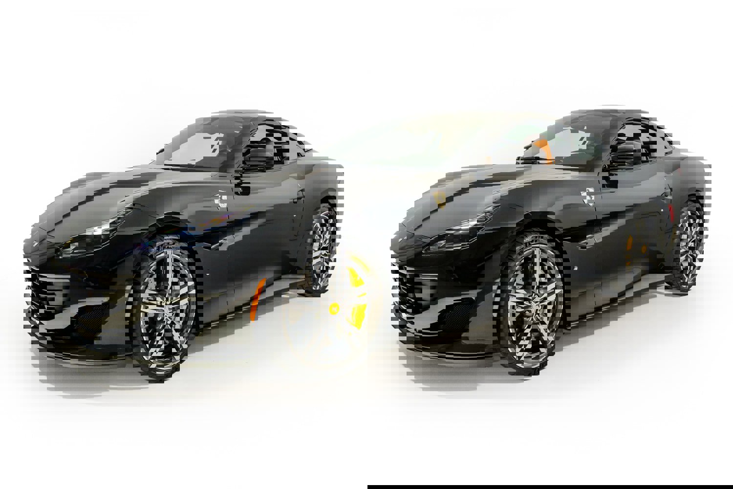 Used 2020 Ferrari Portofino image 2