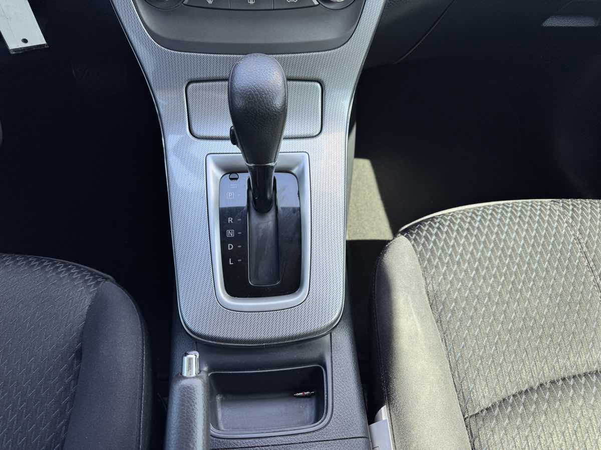Used 2014 Nissan Sentra SR FWD image 45