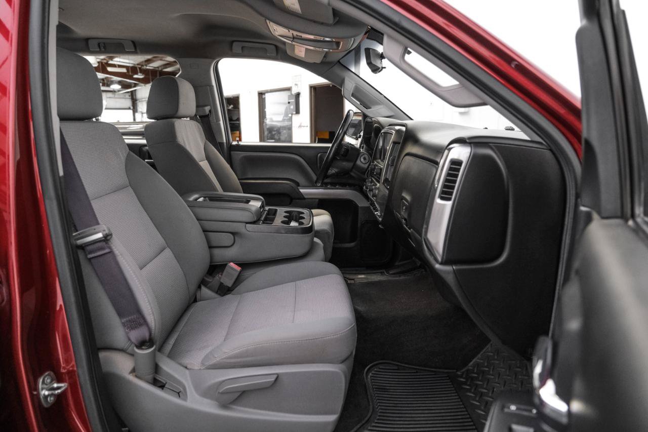 Used 2017 Chevrolet Silverado 1500 LT w/ All Star Edition AWD/4WD image 30