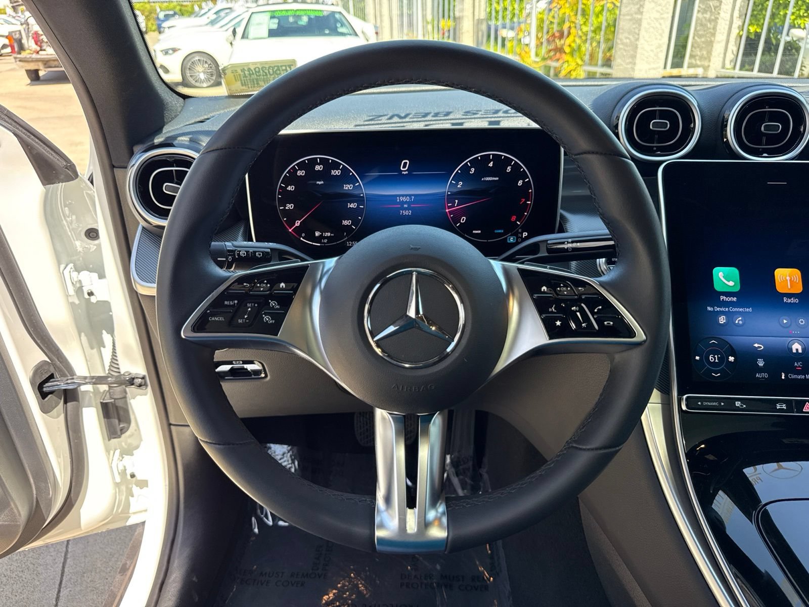 Used 2026 Mercedes-Benz GLC 300 image 32