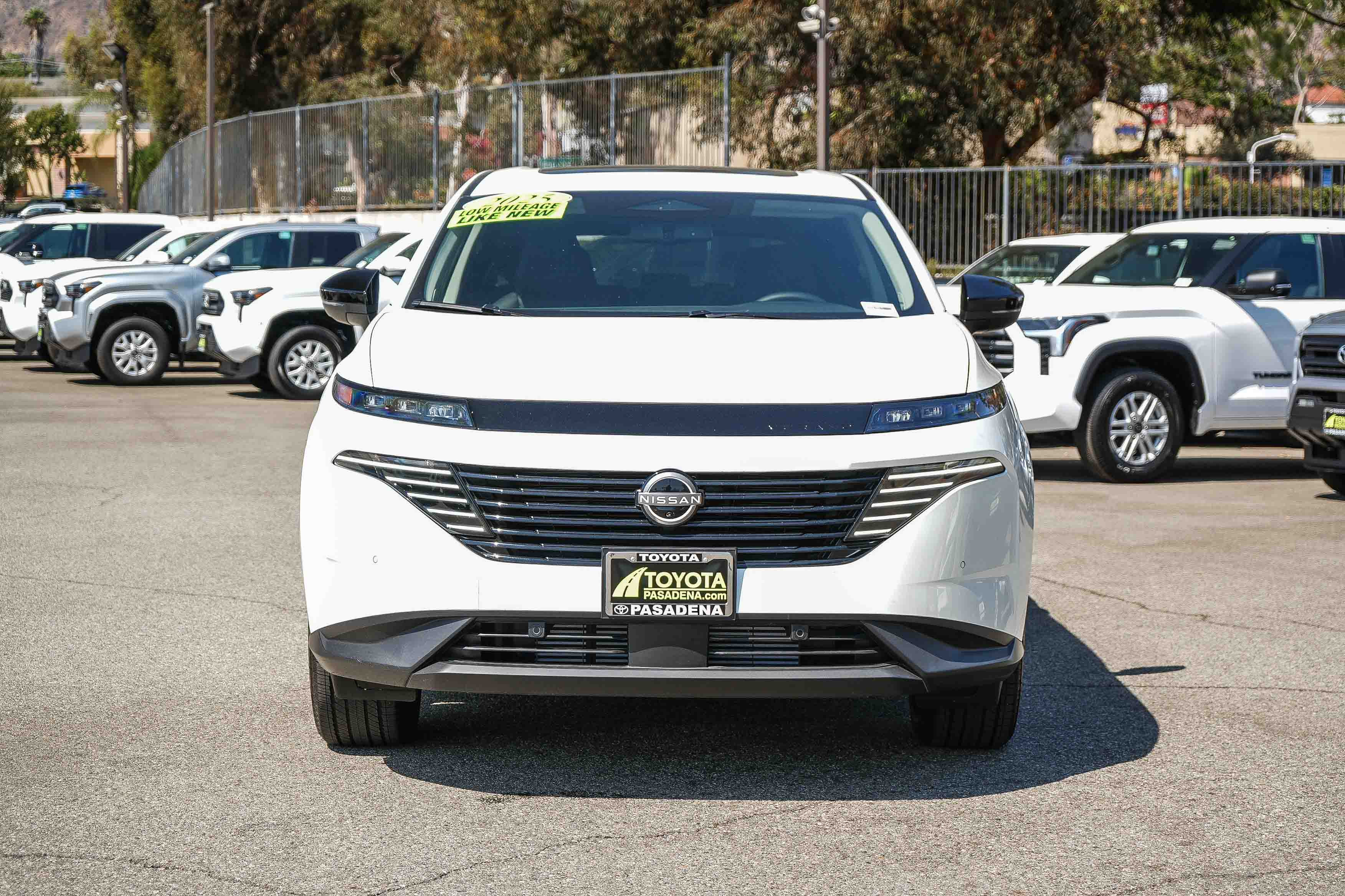 Used 2025 Nissan Murano SL w/ Cargo Package AWD/4WD image 2