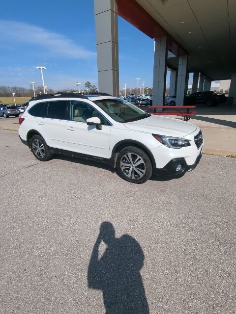 Used 2018 Subaru Outback 2.5i Limited image 8