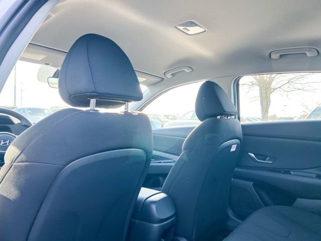 New 2026 Hyundai Elantra Hybrid w/ Cargo Package FWD image 12