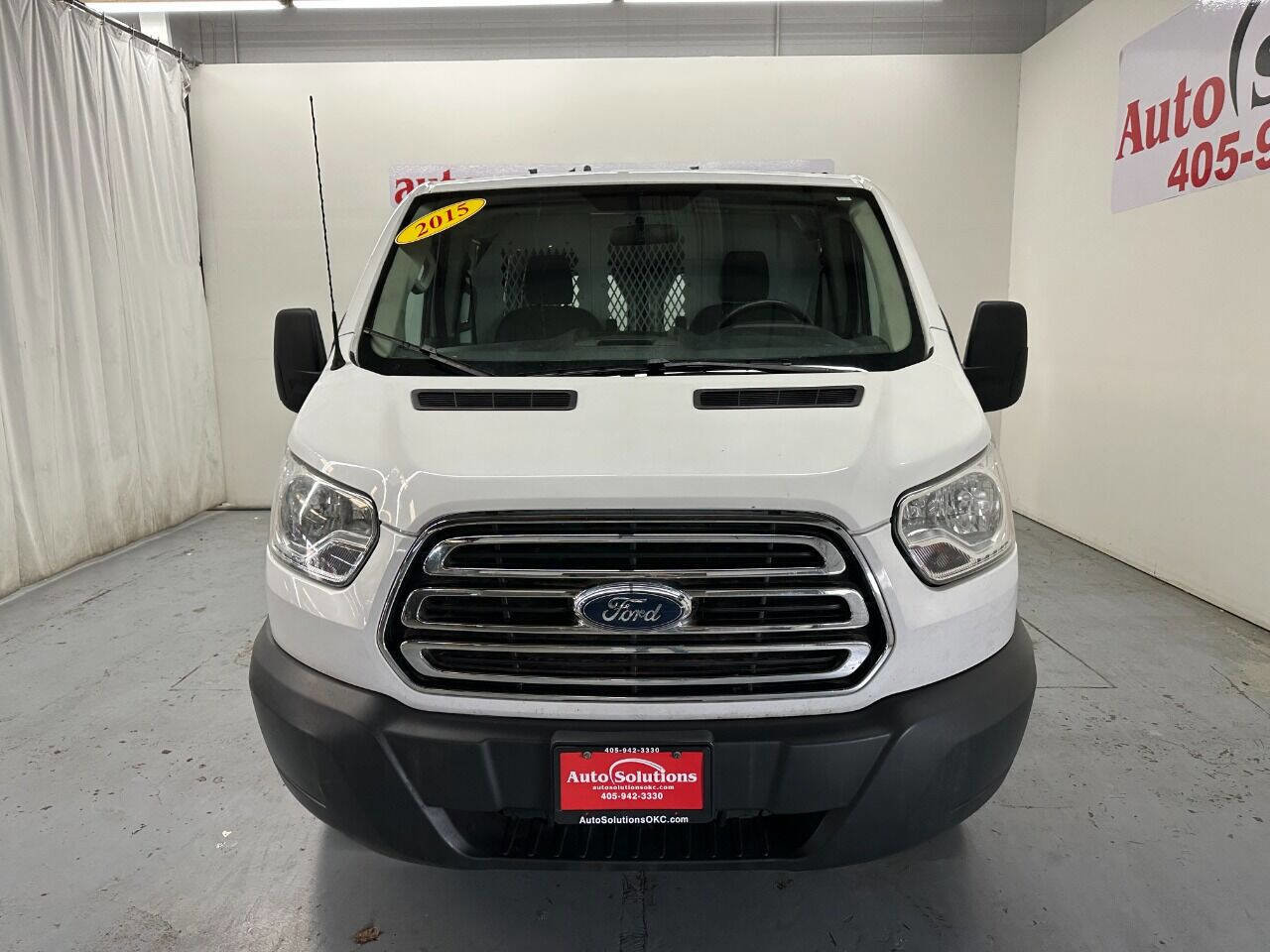 Used 2015 Ford Transit 250 130 Low Roof w/ Exterior Upgrade Package image 2