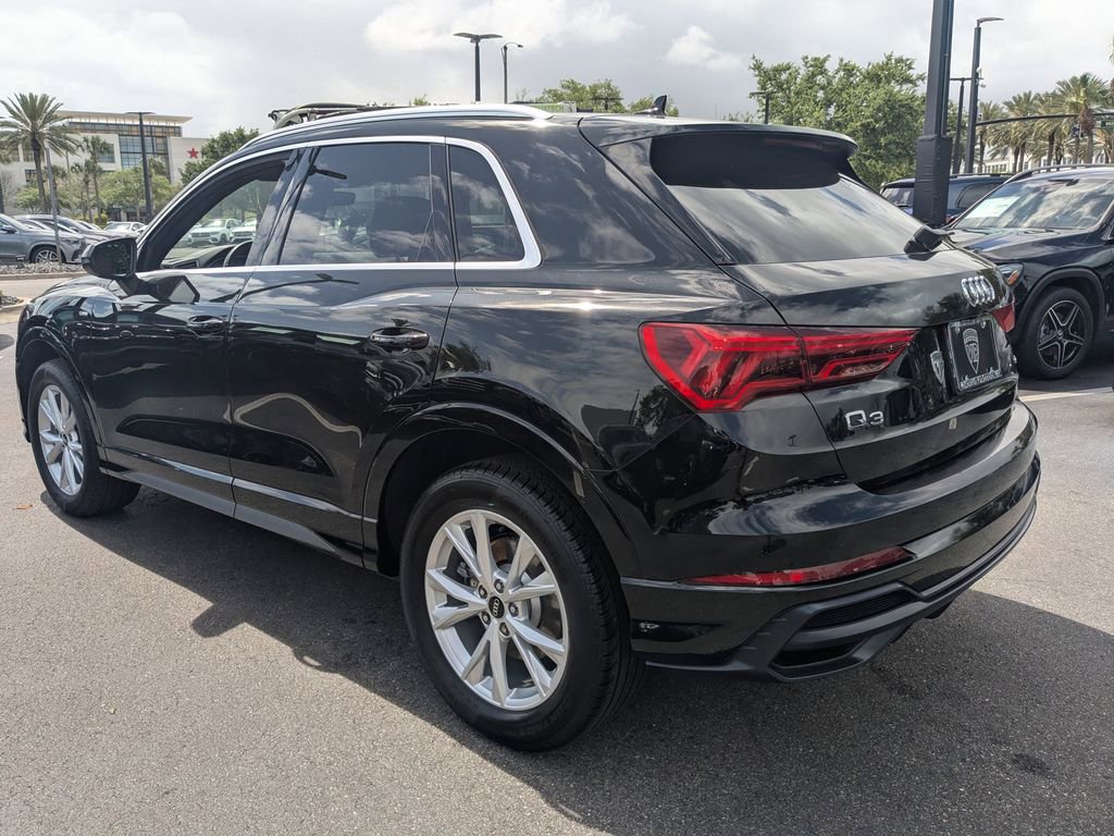 Used 2021 Audi Q3 2.0T Premium w/ Convenience Package image 17