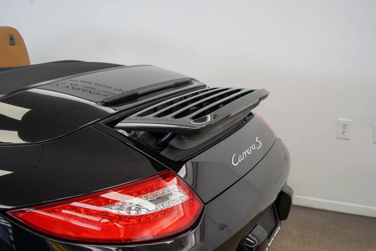 Used 2009 Porsche 911 Carrera S image 15