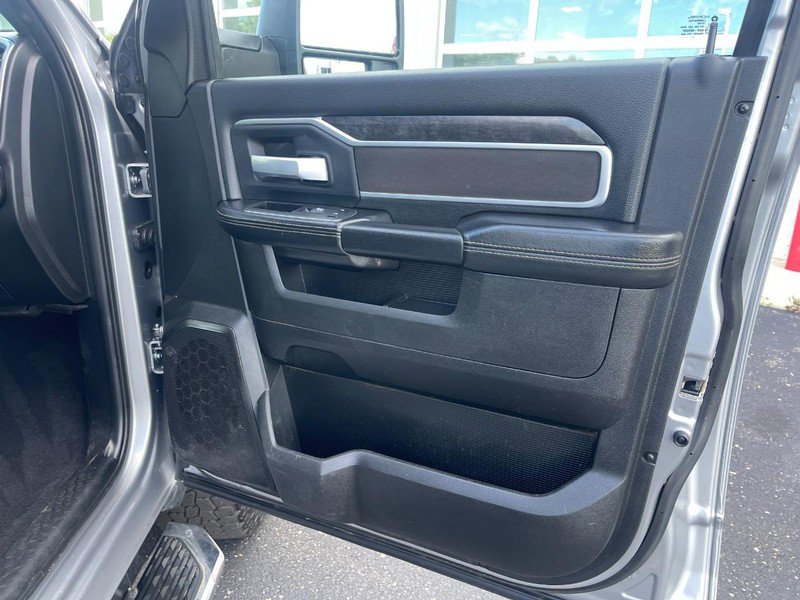 Used 2024 RAM 2500 Big Horn AWD/4WD image 5