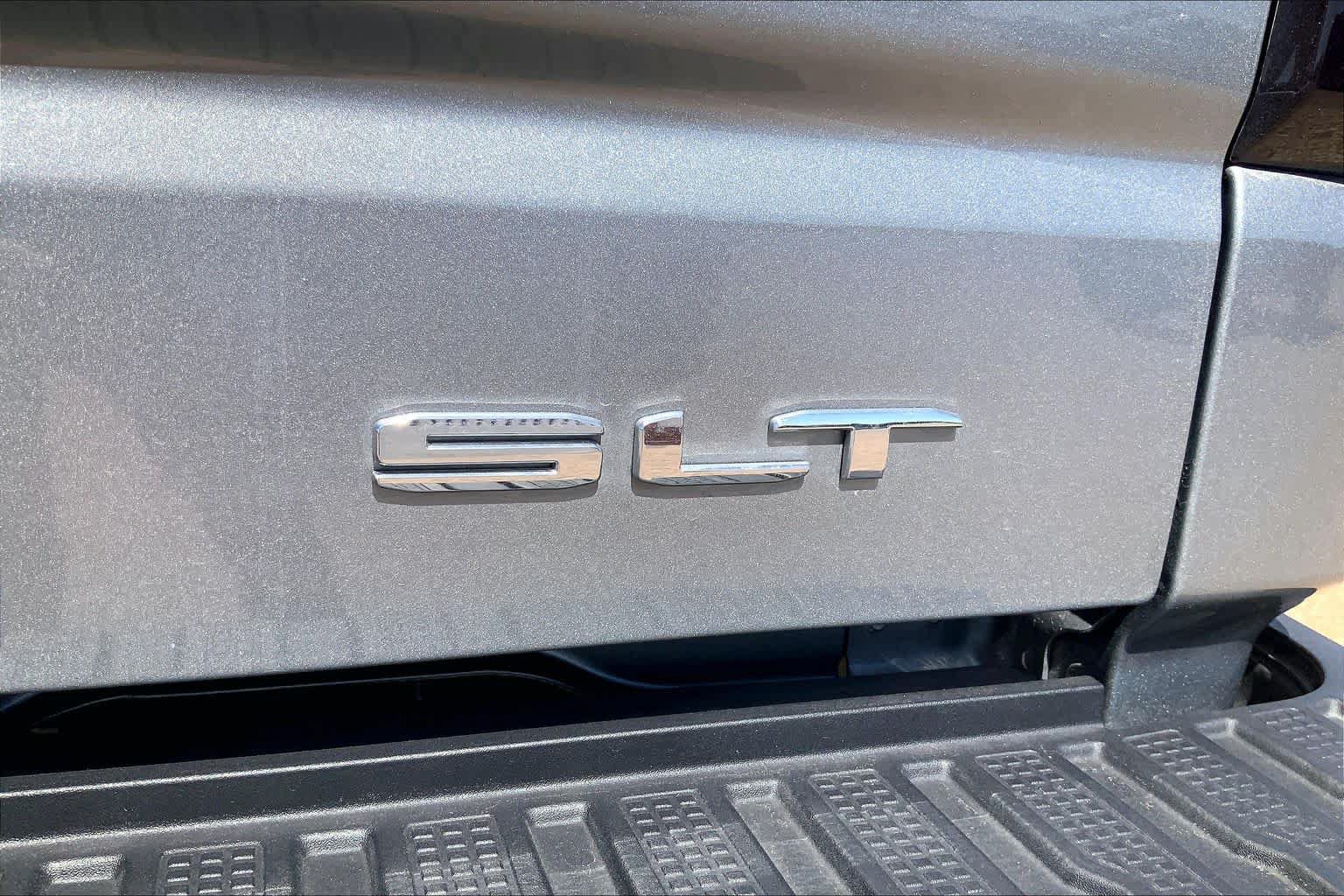 Used 2026 GMC Sierra 1500 SLT AWD/4WD image 33