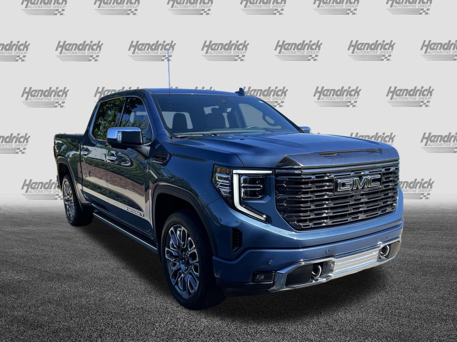 Used 2024 GMC Sierra 1500 Denali Ultimate w/ LPO, Utility Wall Package AWD/4WD image 2