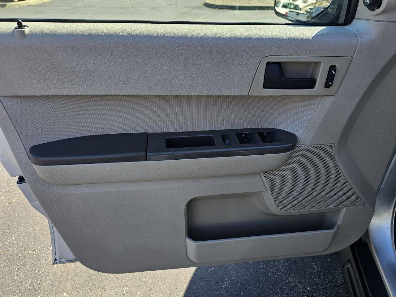 Used 2012 Ford Escape XLS image 15