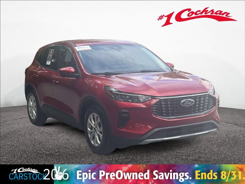 Used 2023 Ford Escape Active w/ Tech Pack #2 FWD image 1