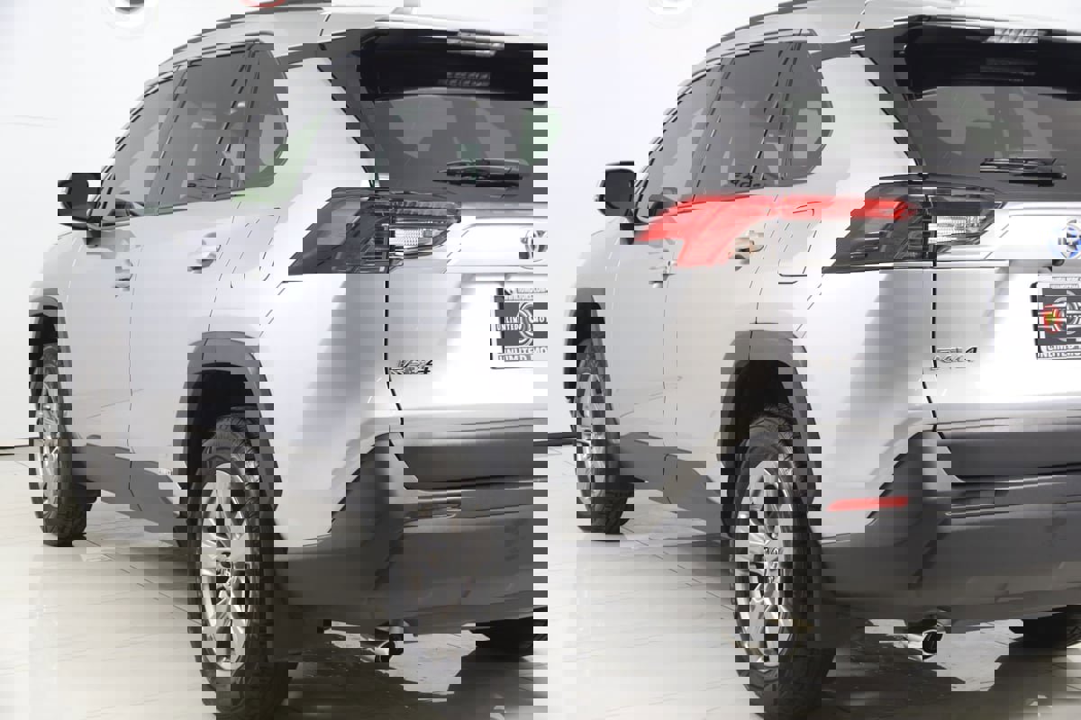 Used 2024 Toyota RAV4 XLE w/ Convenience Package AWD/4WD image 23