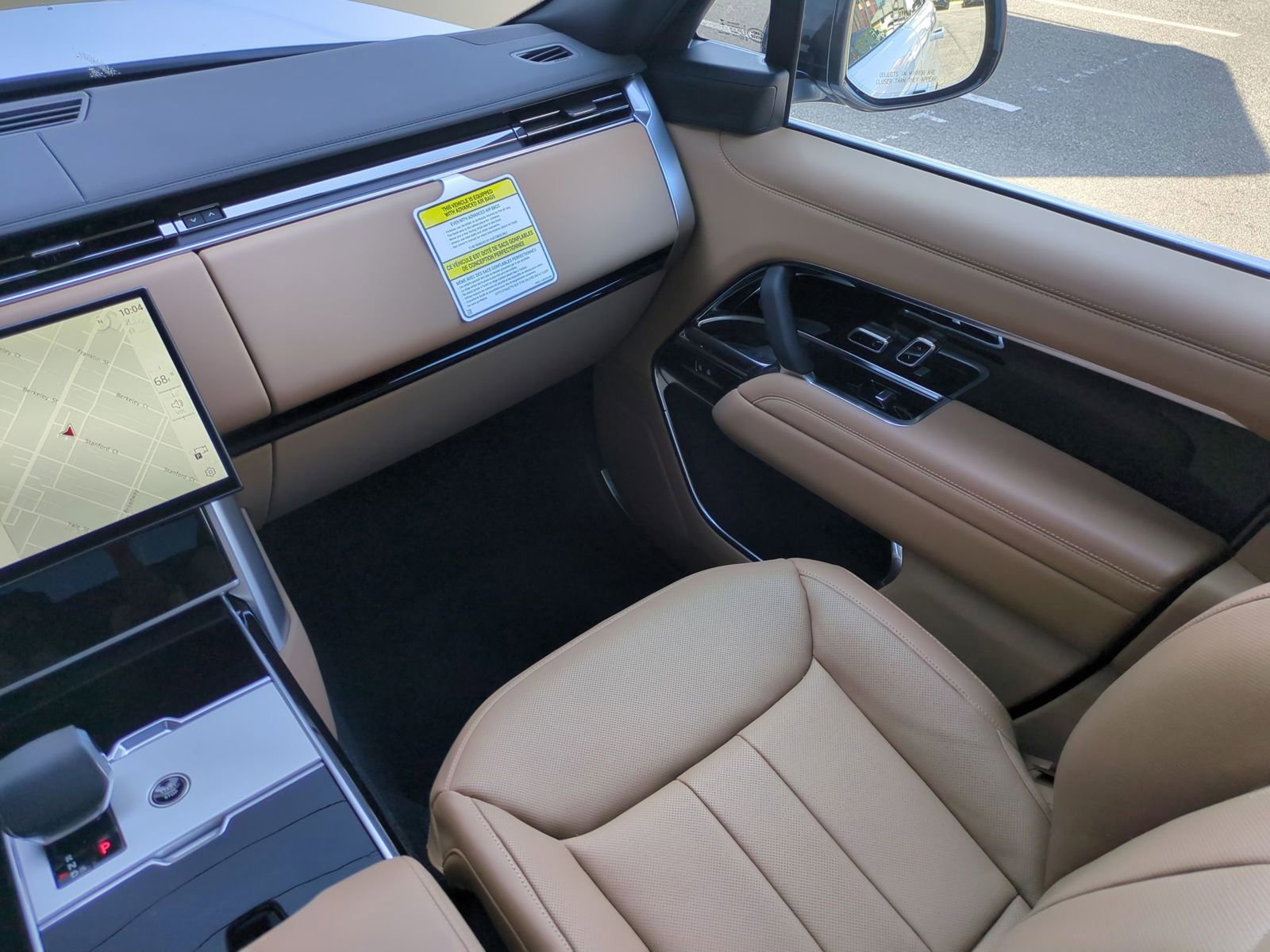 New 2026 Land Rover Range Rover SE image 28