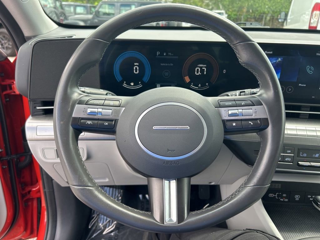 Used 2024 Hyundai Kona SEL image 15