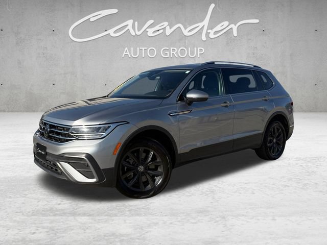 Used 2024 Volkswagen Tiguan SE