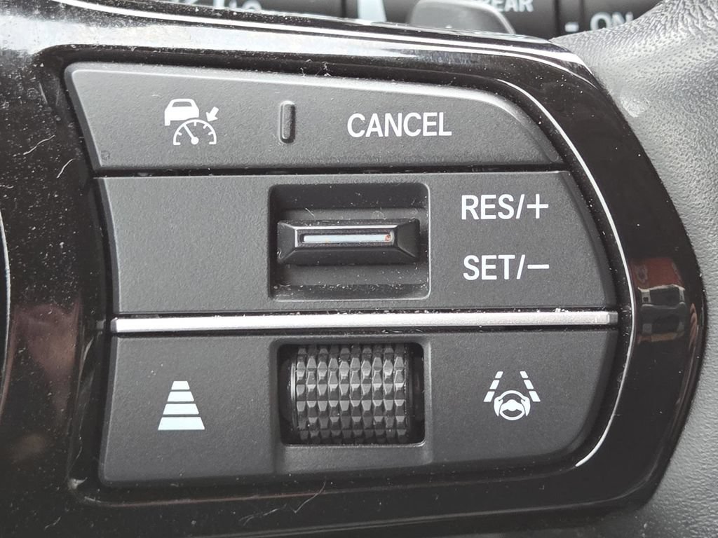 Used 2024 Honda Pilot Elite image 37