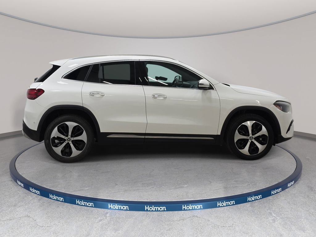 Used 2025 Mercedes-Benz GLA 250 4MATIC image 5