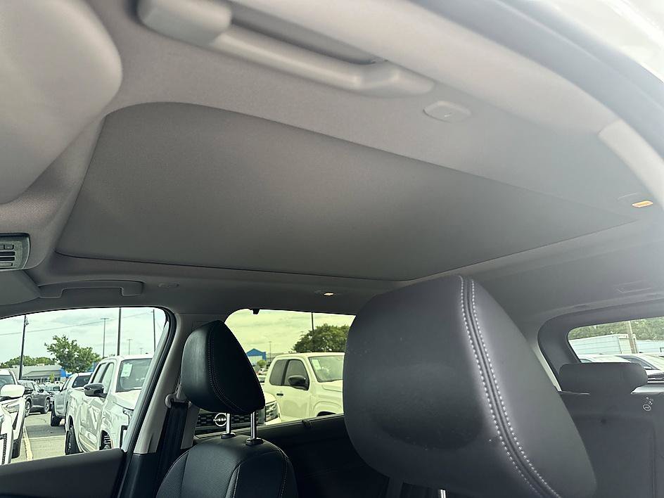 Certified 2023 Nissan Rogue Platinum w/ Platinum Premium Package FWD image 21