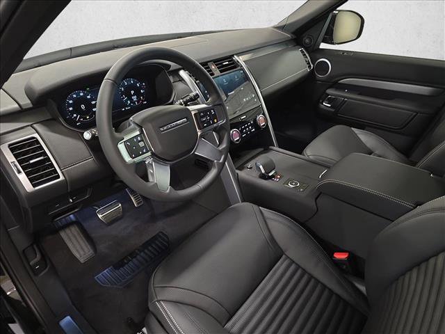 New 2026 Land Rover Discovery Limited Edition AWD/4WD image 18
