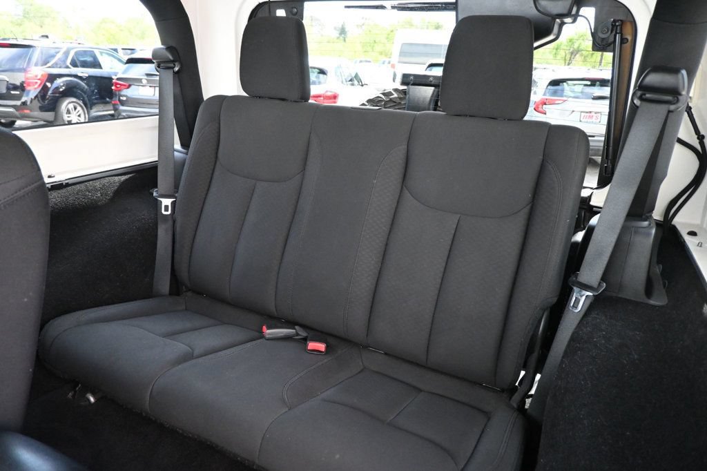 Used 2015 Jeep Wrangler Sport w/ Quick Order Package 24S AWD/4WD image 10