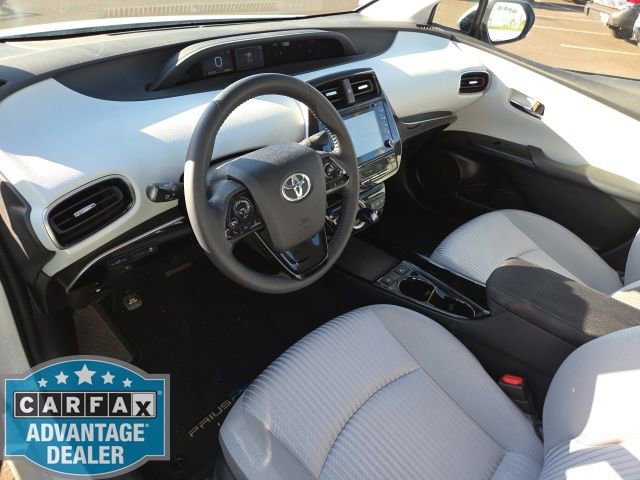 Used 2022 Toyota Prius Prime LE image 12