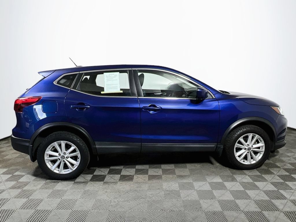 Used 2019 Nissan Rogue Sport S w/ Appearance Package FWD image 8