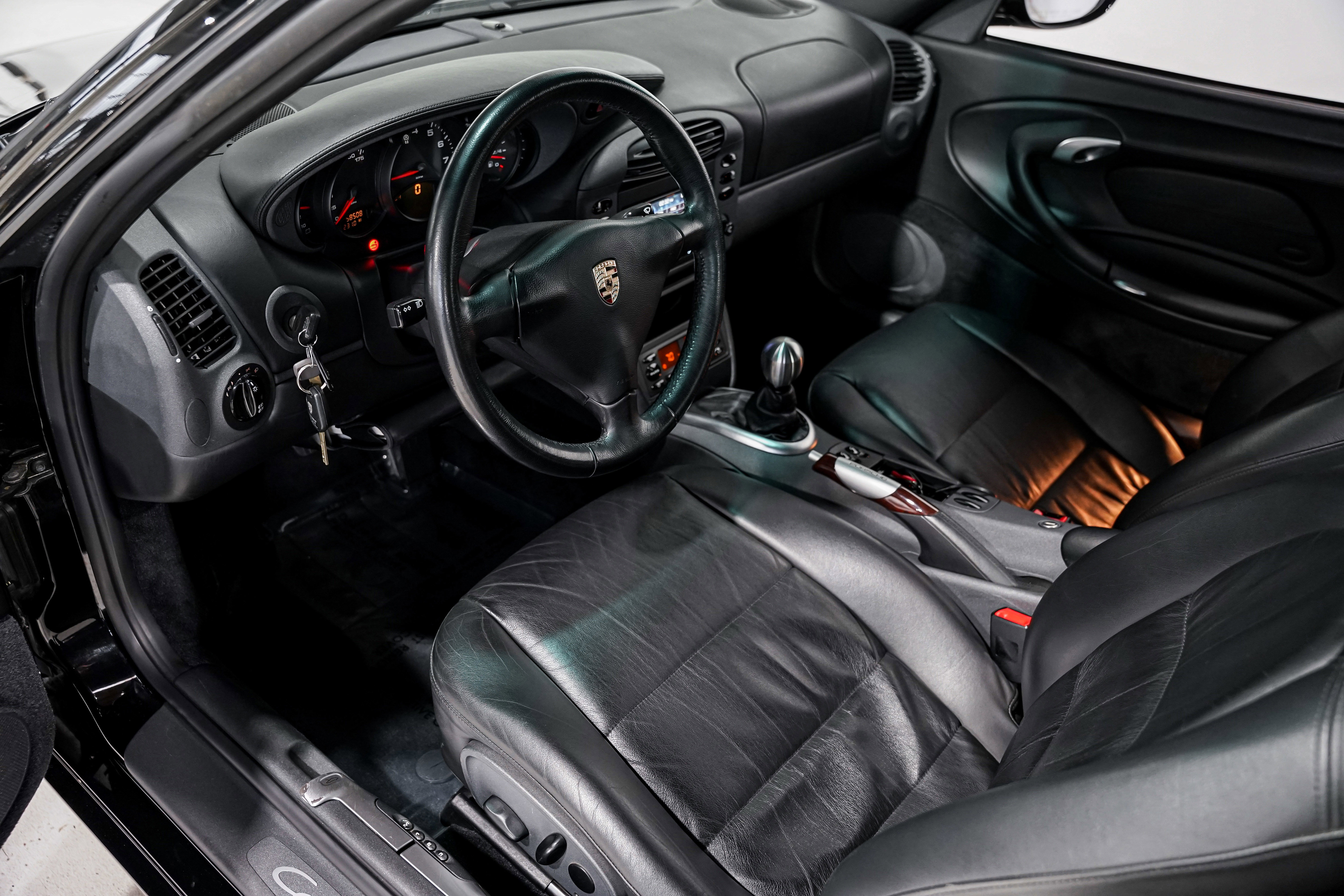 Used 1999 Porsche 911 Carrera image 9