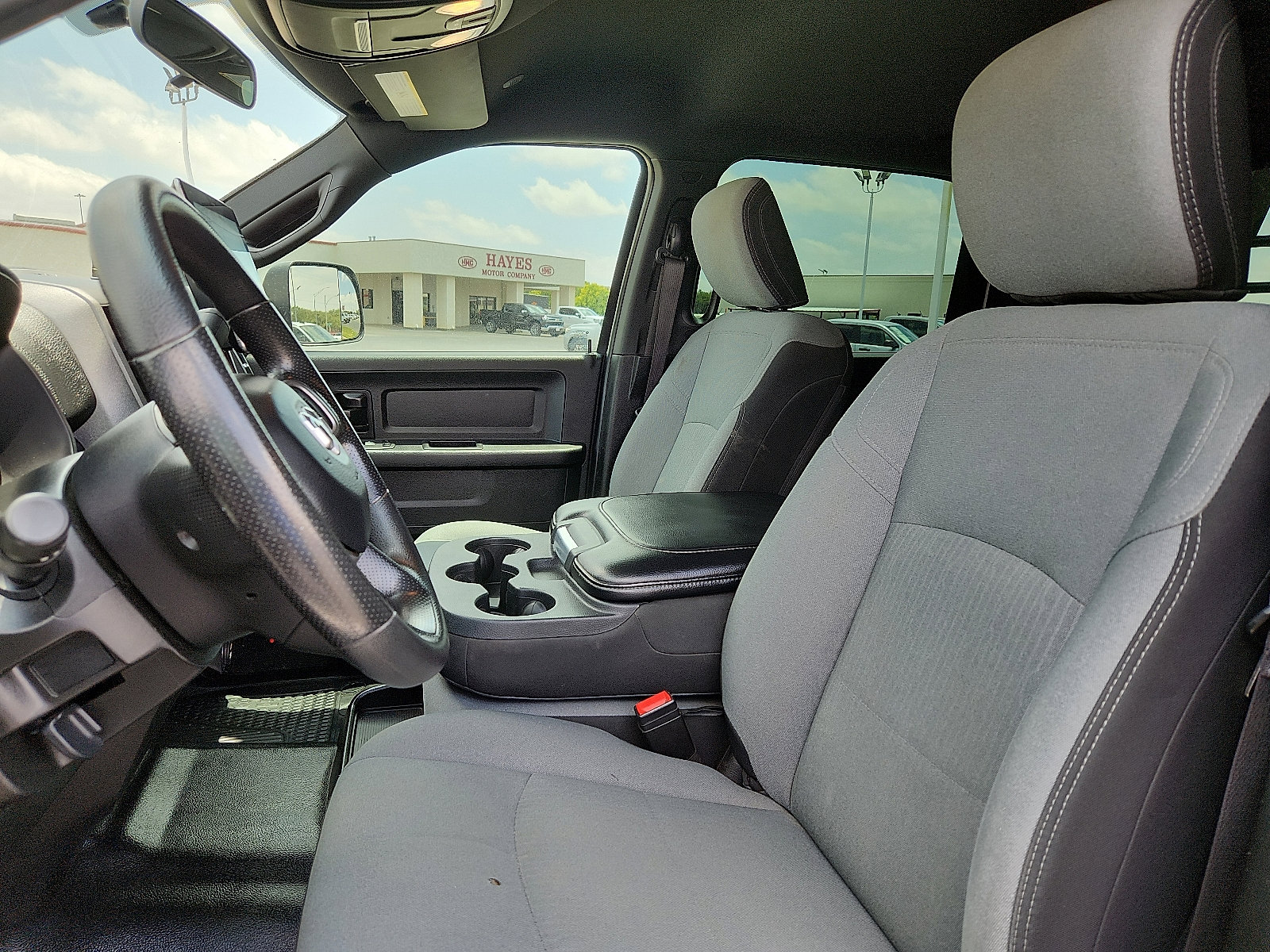 Used 2021 RAM 3500 Tradesman w/ Chrome Appearance Group image 11