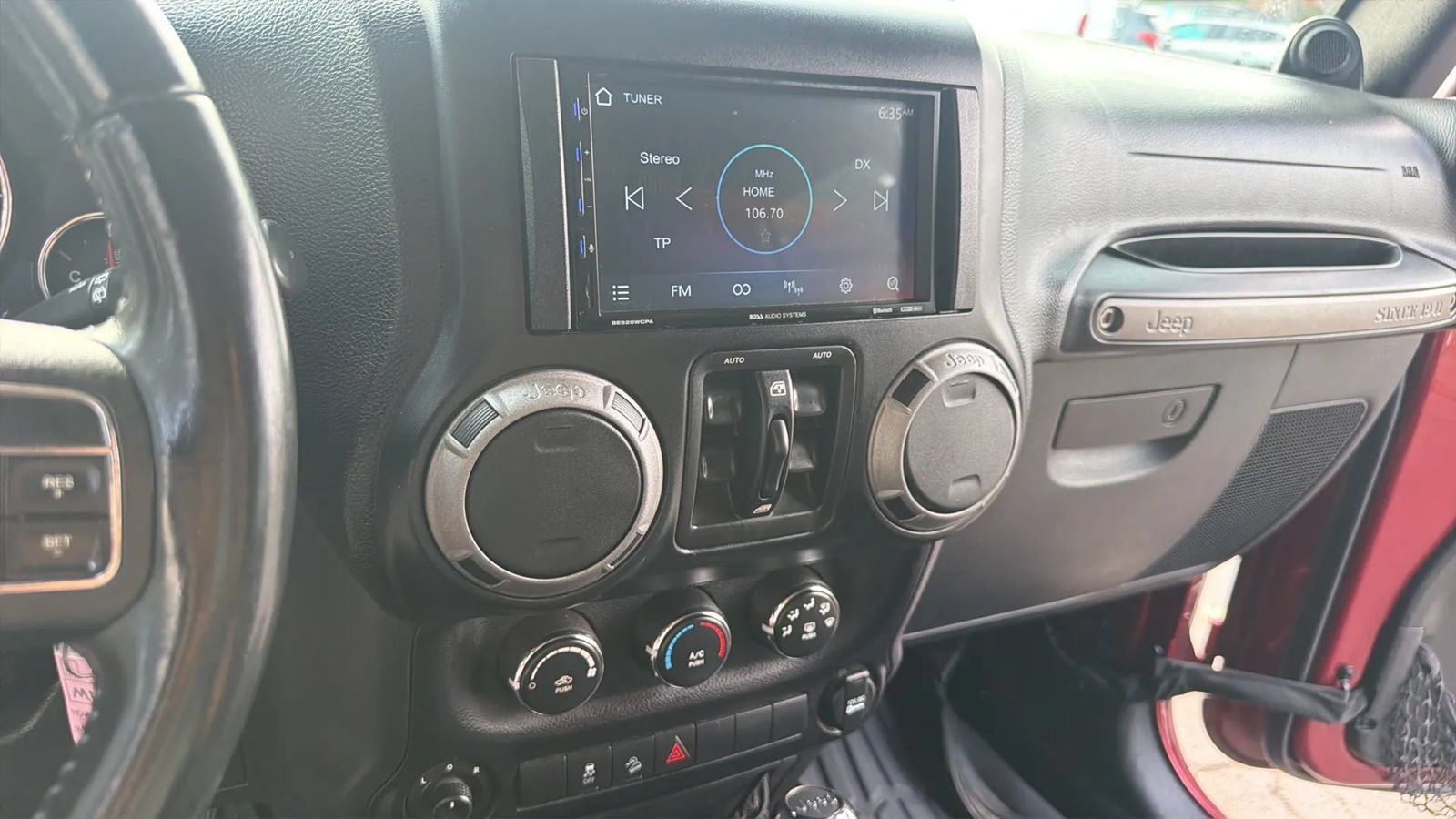 Used 2013 Jeep Wrangler Unlimited Sport AWD/4WD image 18