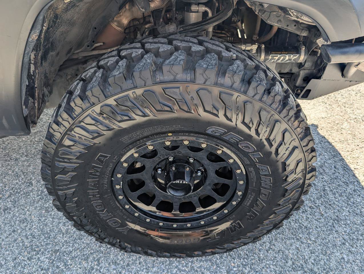 Used 2018 Toyota Tacoma TRD Off-Road AWD/4WD image 4