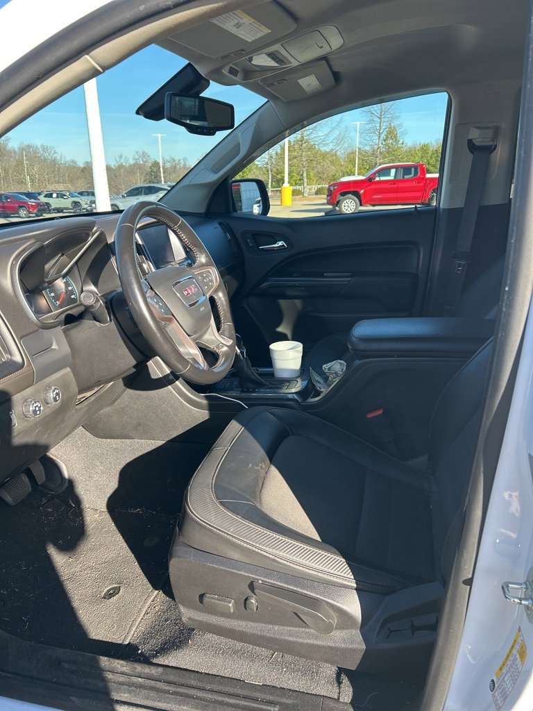 Used 2022 GMC Canyon AT4 w/ Trailering Package image 7