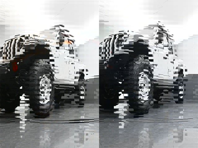 Used 2020 Jeep Gladiator Mojave w/ LED Lighting Group image 30