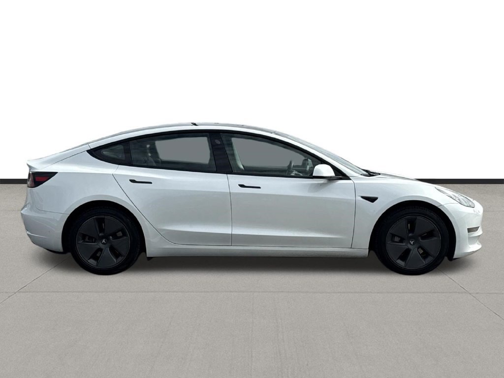 Used 2023 Tesla Model 3 Standard Range RWD image 4