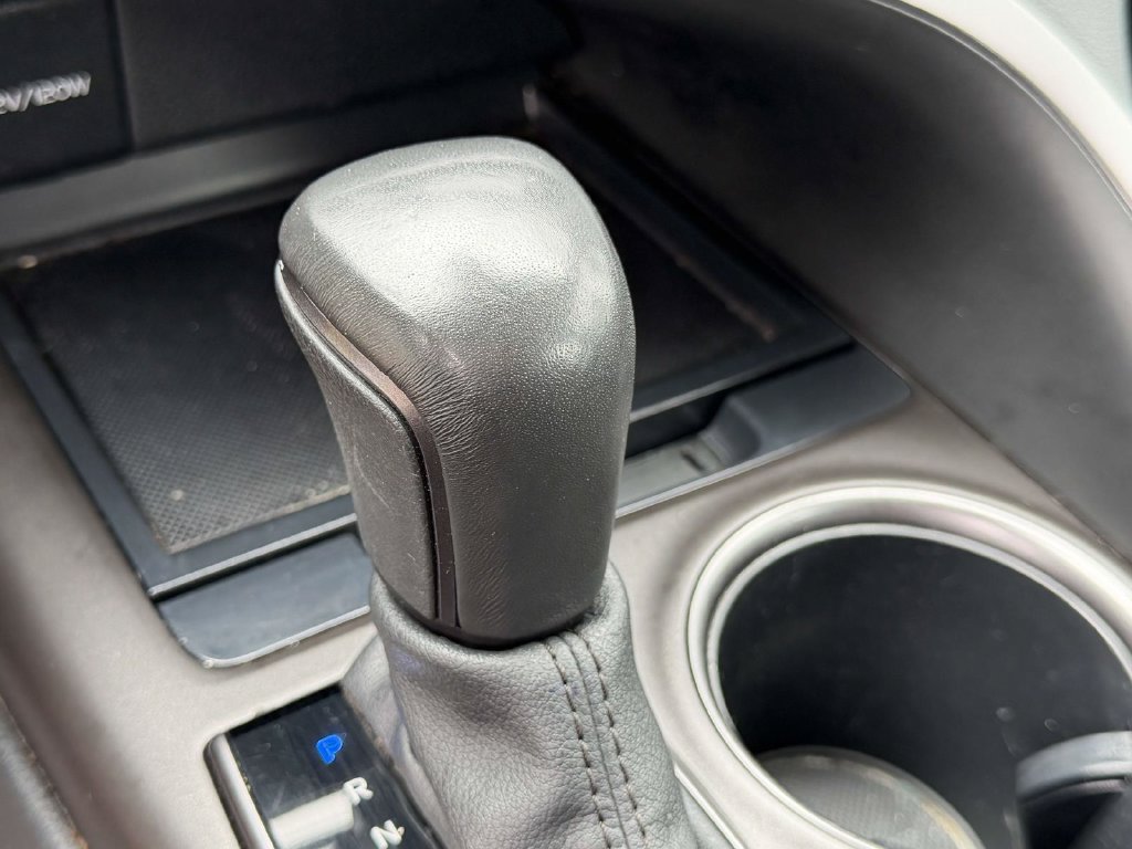 Used 2023 Toyota Camry SE FWD image 33