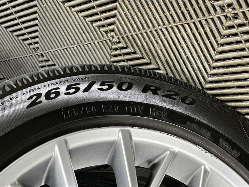 Used 2023 Jeep Grand Cherokee Summit image 33