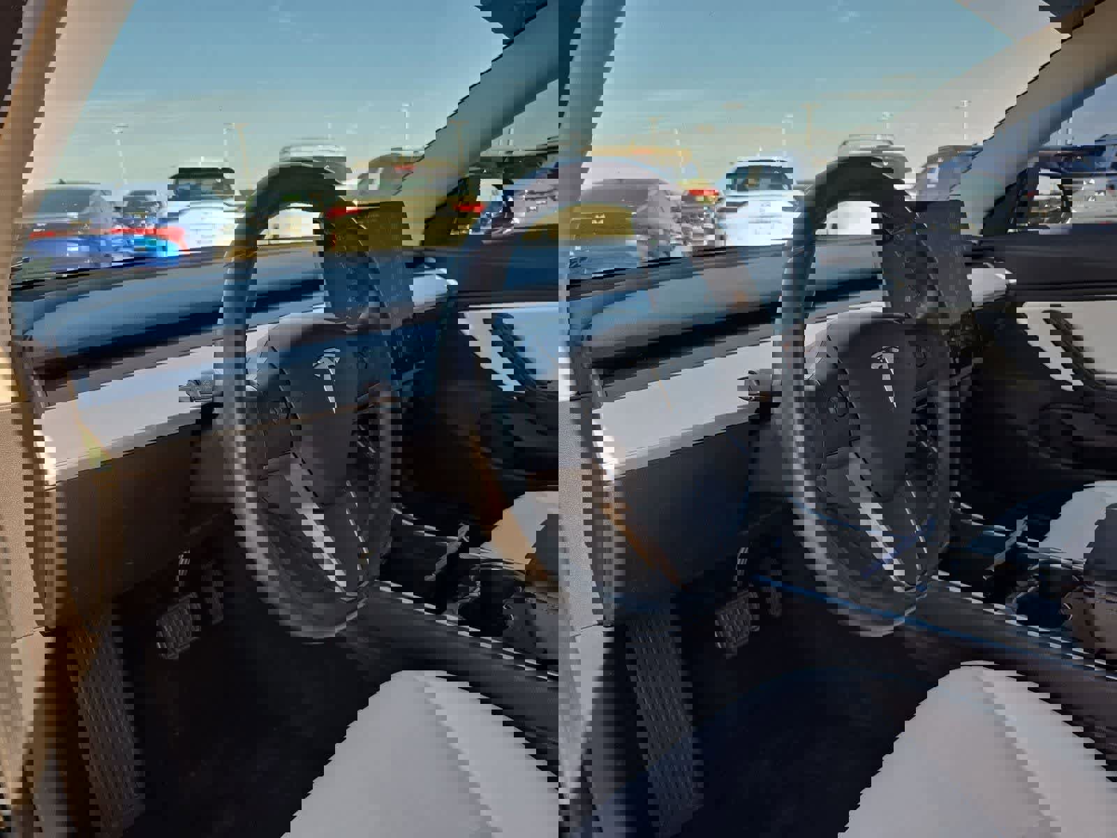 Used 2019 Tesla Model 3 Long Range image 2