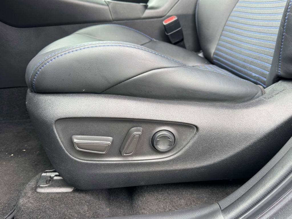 Used 2023 Toyota RAV4 XSE AWD/4WD image 18