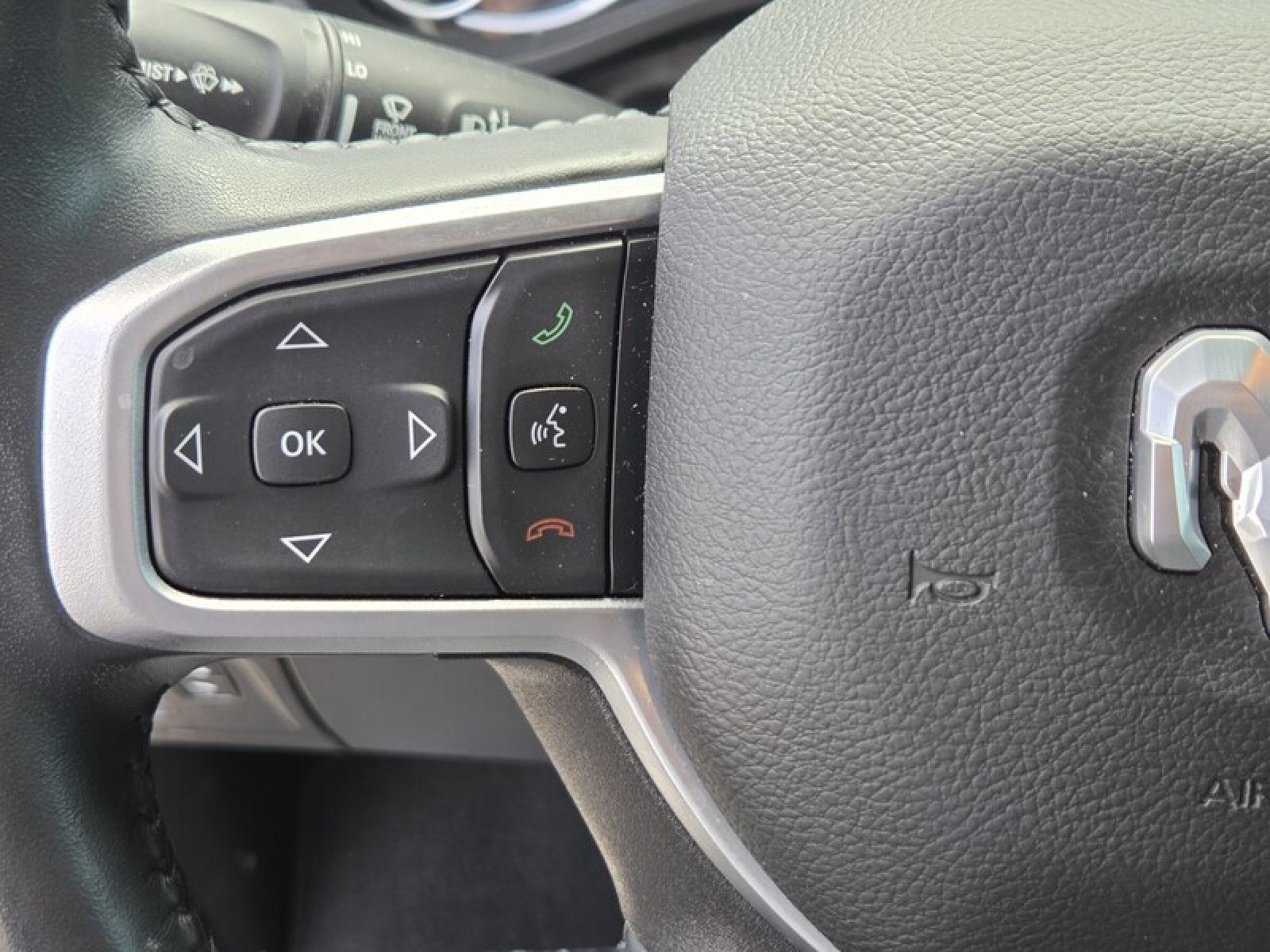 Used 2022 RAM 1500 Big Horn AWD/4WD image 25