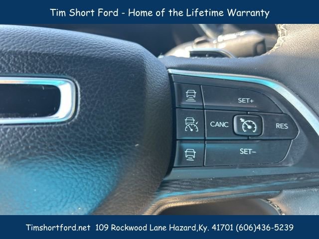 Used 2024 Jeep Grand Cherokee L Laredo image 18