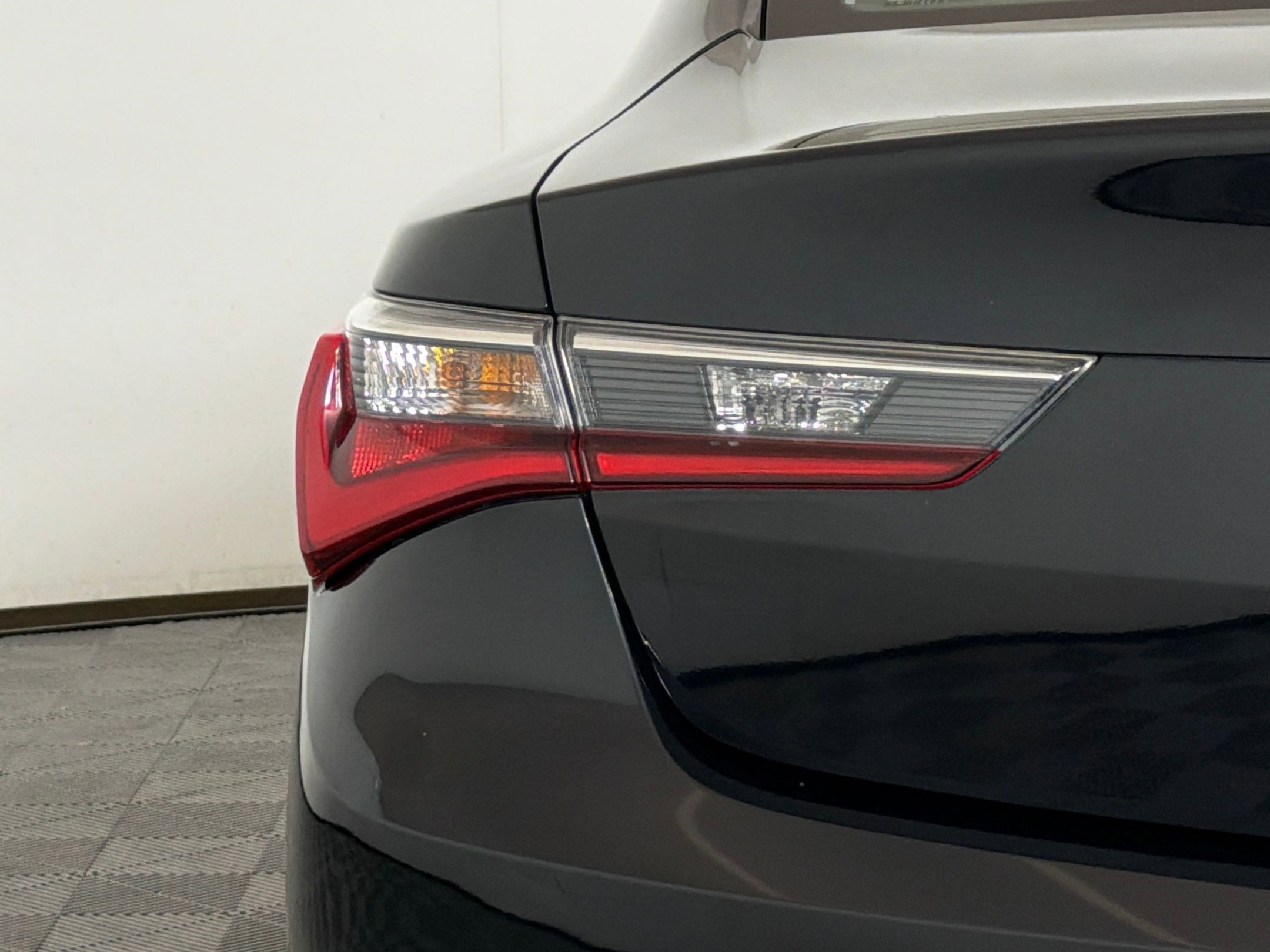 Used 2020 Acura ILX w/ Premium Package FWD image 12