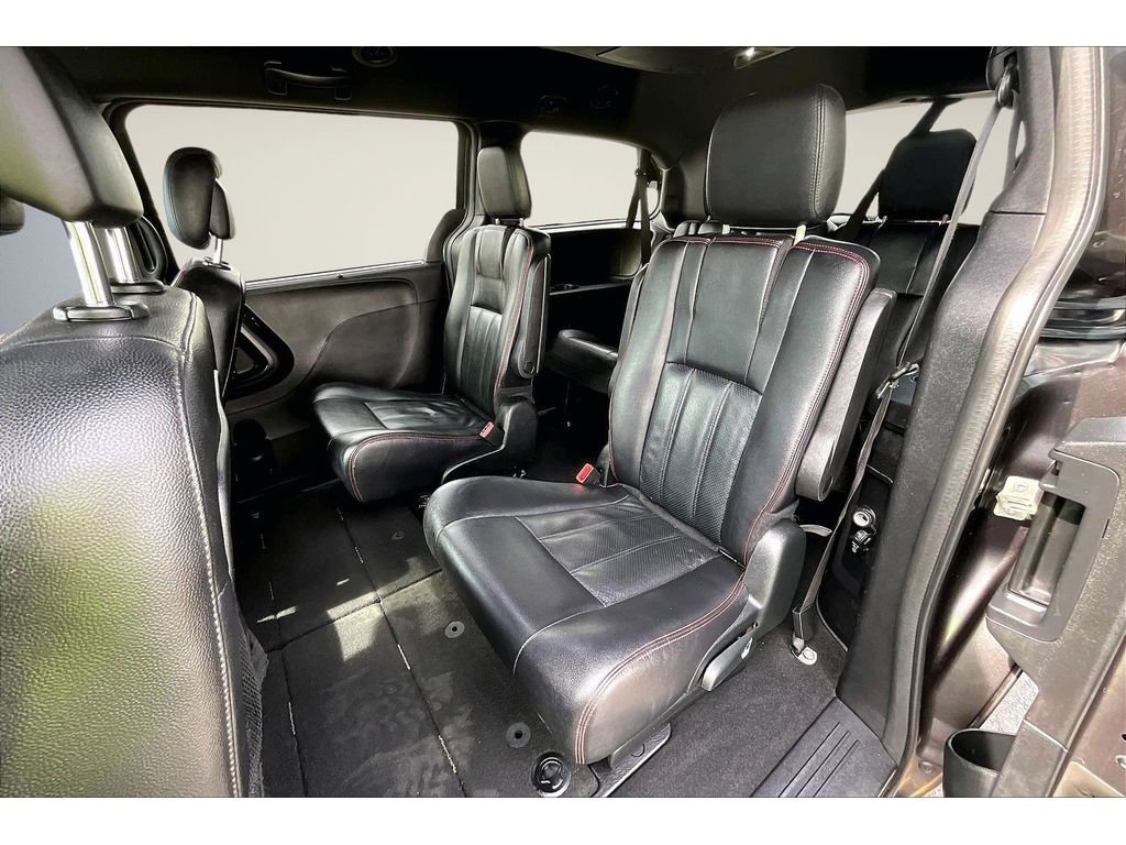 Used 2018 Dodge Grand Caravan GT FWD image 24
