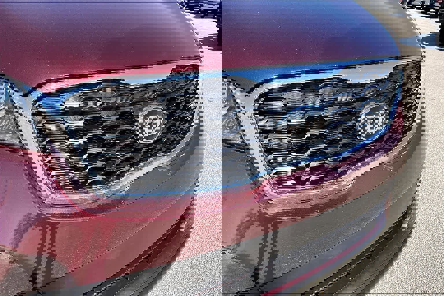 Used 2019 Kia Sorento LX image 29