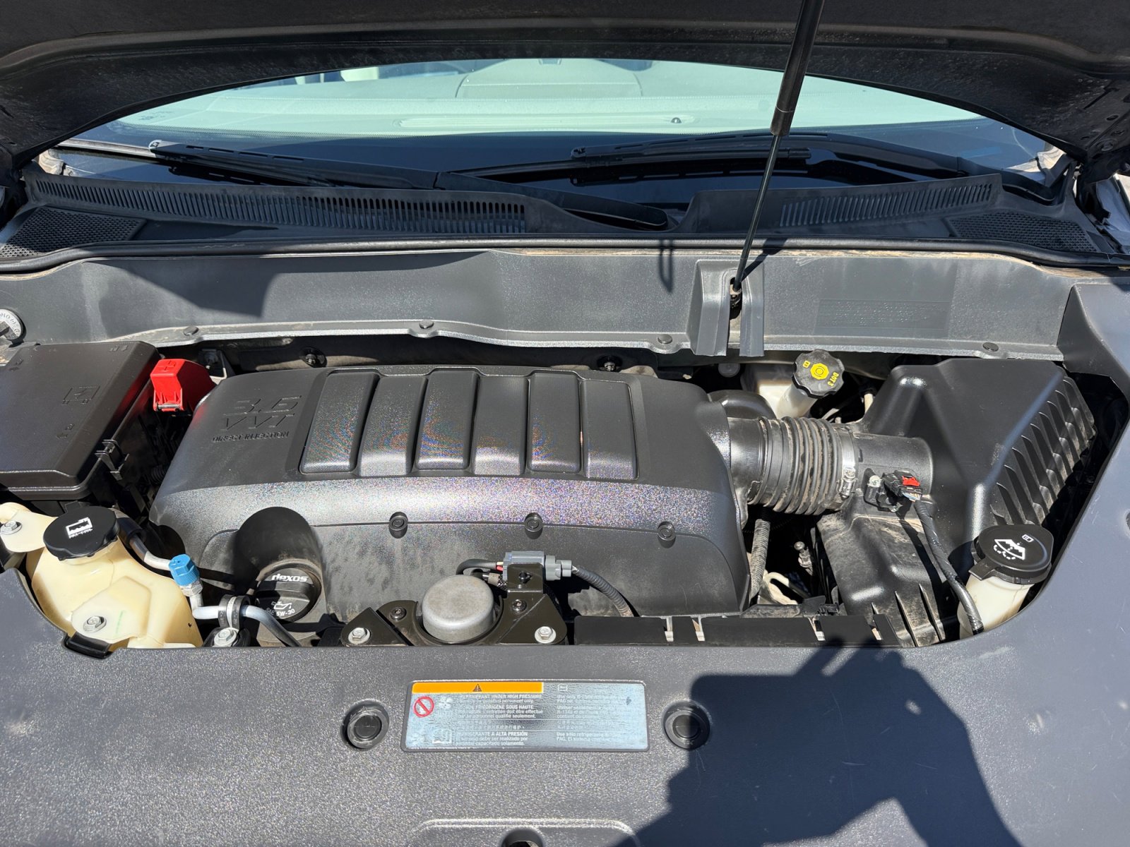 Used 2014 Buick Enclave Leather w/ LPO, Cargo Convenience Pkg FWD image 21