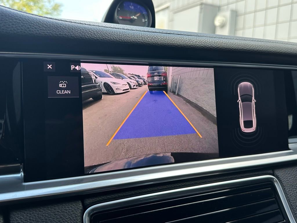 Used 2019 Porsche Panamera image 55